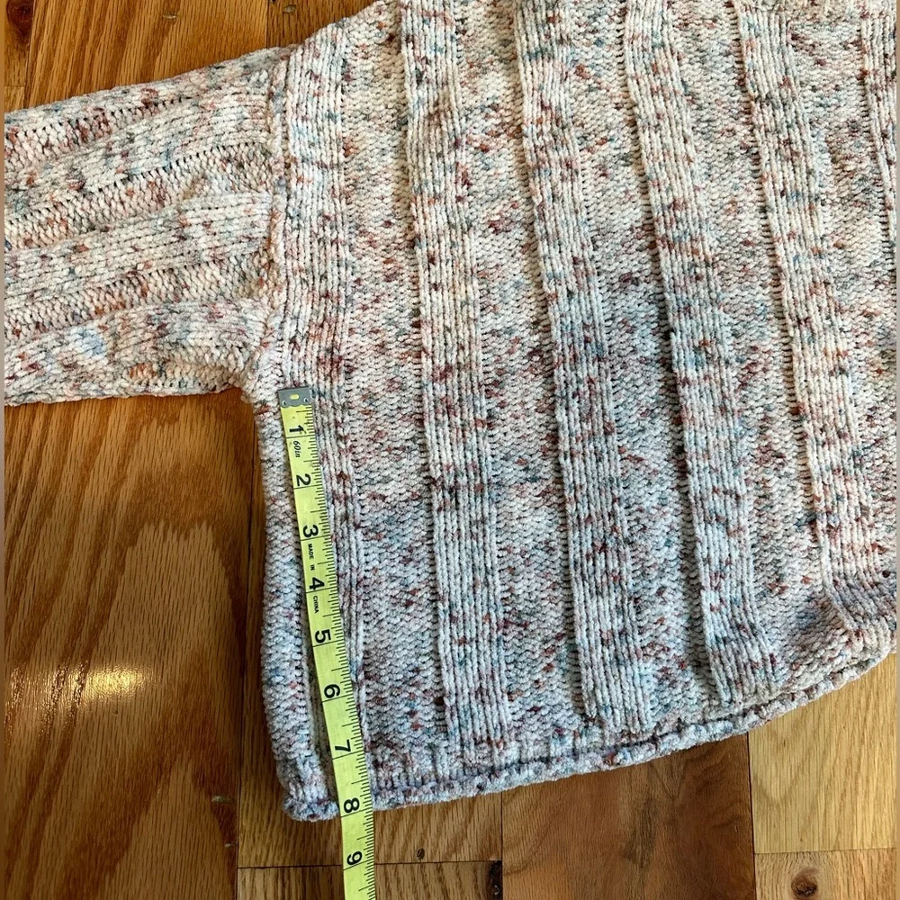 Women’s cropped sweater - Picture 4 of 7